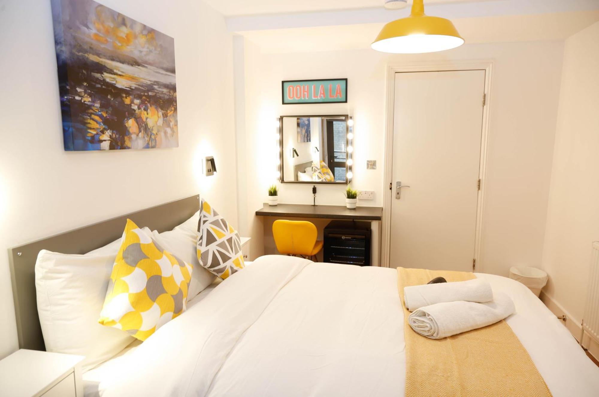 New Luxury Rooms In The Heart Of London Next To Shops, Cafes, Bars & Metro With Shared Bathrooms Екстер'єр фото