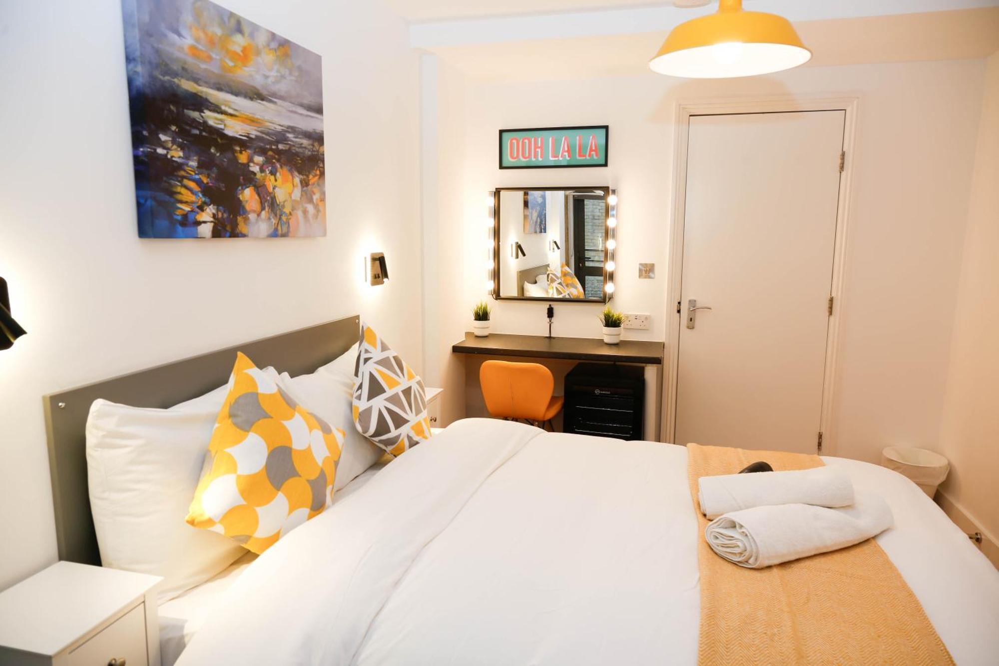 New Luxury Rooms In The Heart Of London Next To Shops, Cafes, Bars & Metro With Shared Bathrooms Екстер'єр фото
