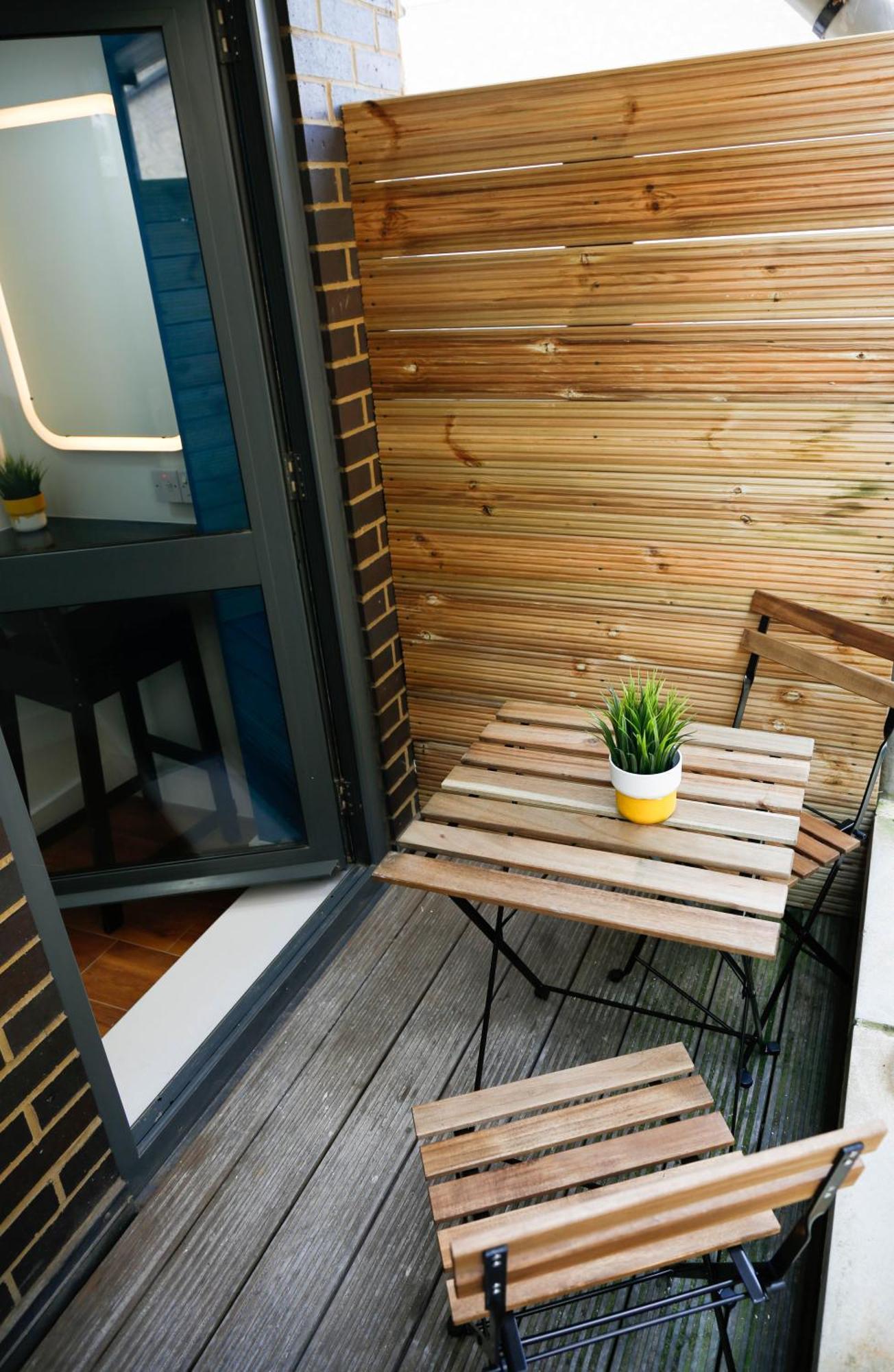 New Luxury Rooms In The Heart Of London Next To Shops, Cafes, Bars & Metro With Shared Bathrooms Екстер'єр фото